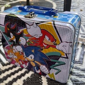 Sonic the Hedgehog Metal Lunchbox. Like New!